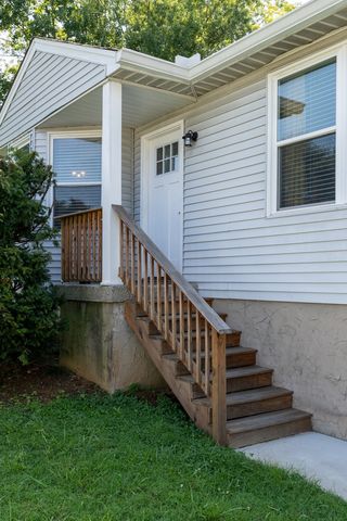 3100 Casa Ct, Nashville, TN 37214