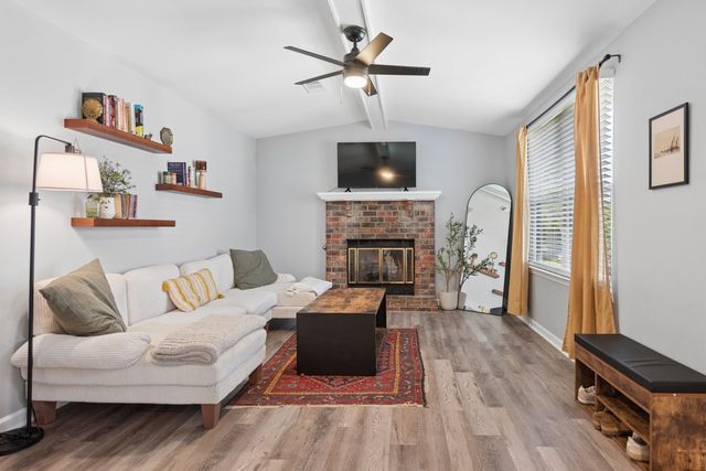 3100 Casa Ct, Nashville, TN 37214