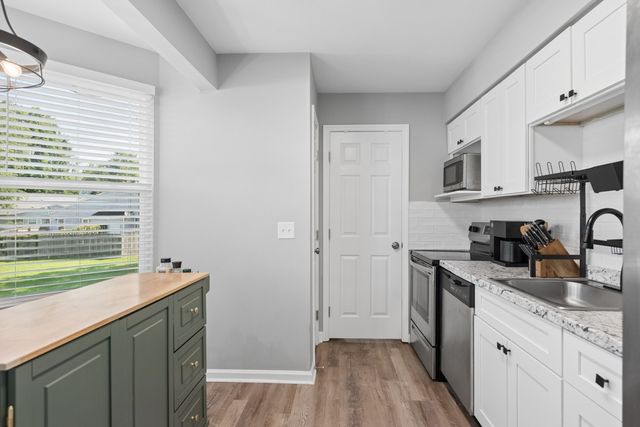 3100 Casa Ct, Nashville, TN 37214