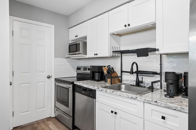 3100 Casa Ct, Nashville, TN 37214