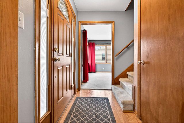 1041 SHANNON STREET, Neenah, WI 54956