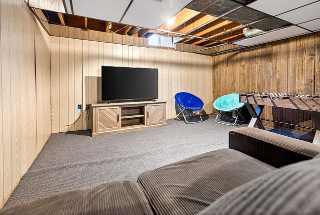 1041 SHANNON STREET, Neenah, WI 54956