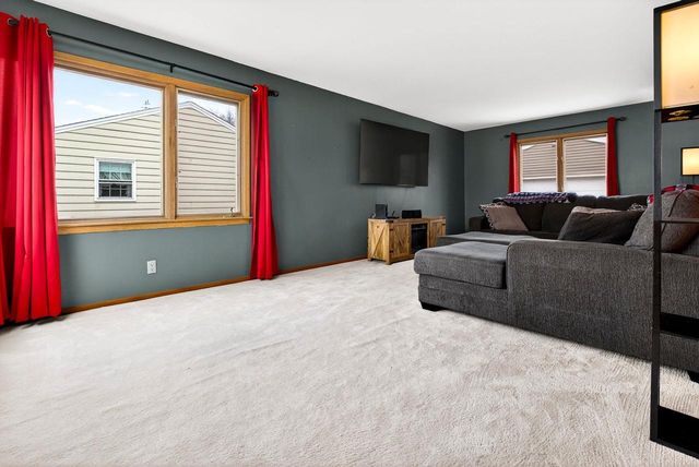 1041 SHANNON STREET, Neenah, WI 54956