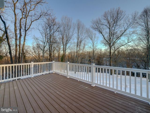 9429 FAIRVIEW AVE, Laurel, MD 20723