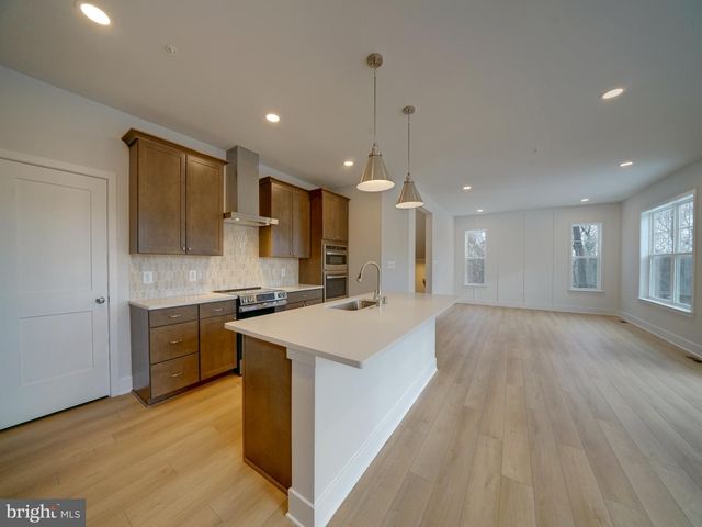 9429 FAIRVIEW AVE, Laurel, MD 20723