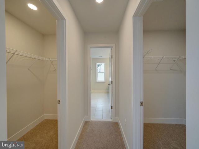 9429 FAIRVIEW AVE, Laurel, MD 20723