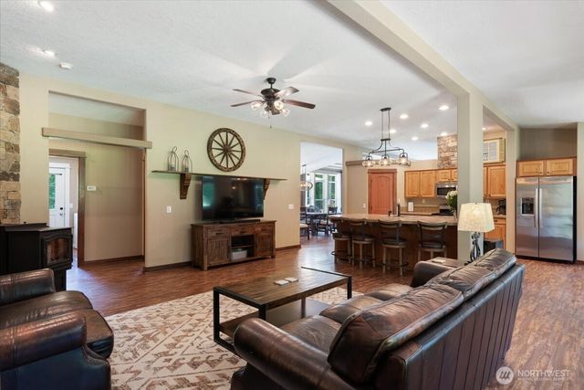 13617 150th Street NE, Arlington, WA 98223