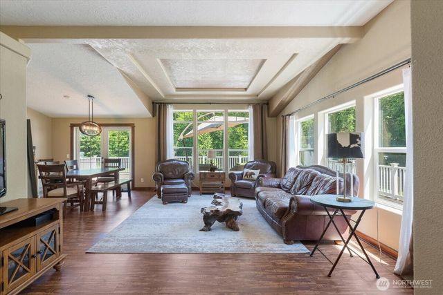 13617 150th Street NE, Arlington, WA 98223
