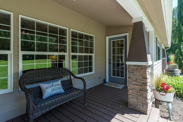 13617 150th Street NE, Arlington, WA 98223