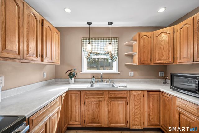 73 Sterling Hill Road, Plainfield, CT 06354