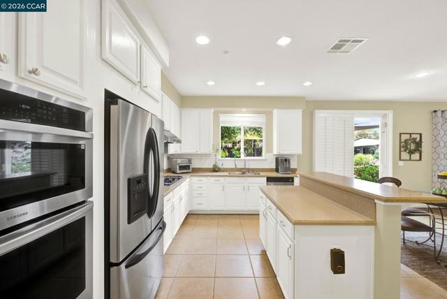 2701 Serene Ct, Brentwood, CA 94513