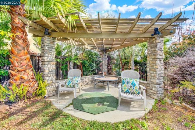 2701 Serene Ct, Brentwood, CA 94513