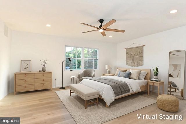 271 FRIENDSHIP RD, Cranbury, NJ 08512