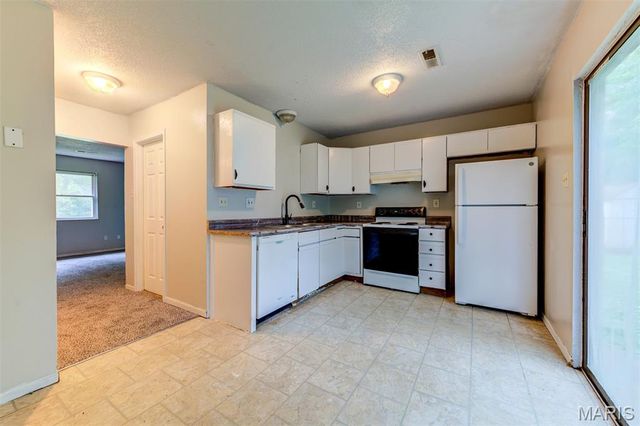 6623 Chasteen Lane, Barnhart, MO 63012