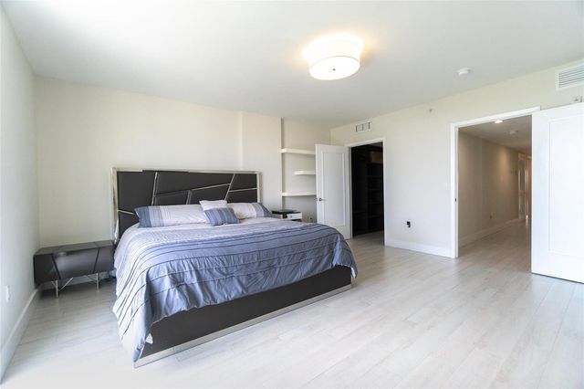 9400 W Bay Harbor Drive 503, Bay Harbor Islands, FL 33154