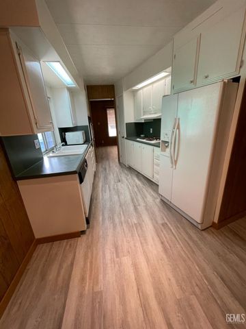 9131 Rosedale Highway 65, Bakersfield, CA 93312