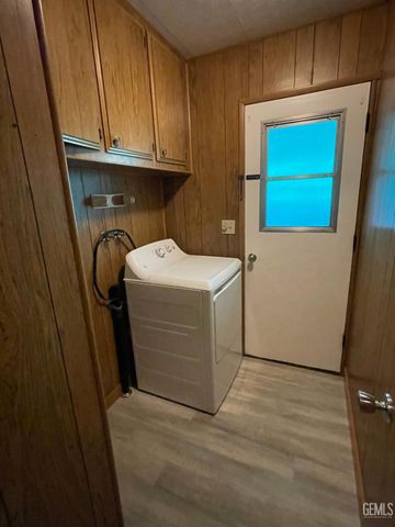 9131 Rosedale Highway 65, Bakersfield, CA 93312