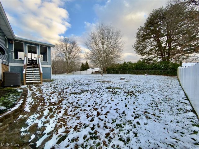 43 Romine Road, Washington, WV 26181