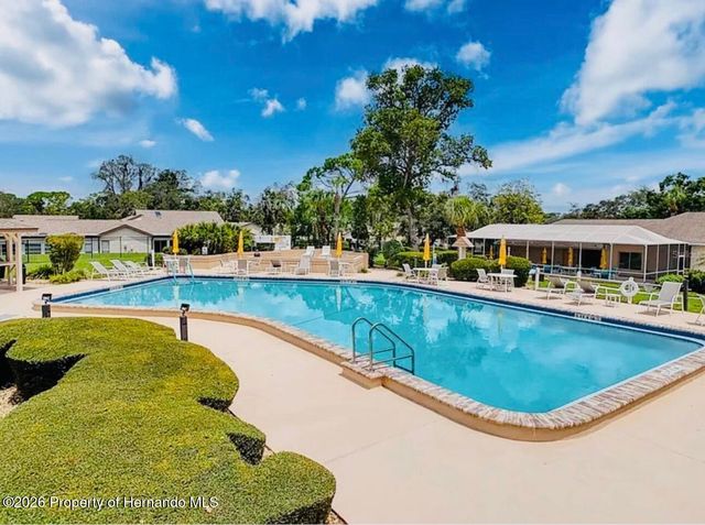 7569 Heather Walk Drive, Weeki Wachee, FL 34613