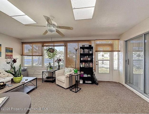 7569 Heather Walk Drive, Weeki Wachee, FL 34613