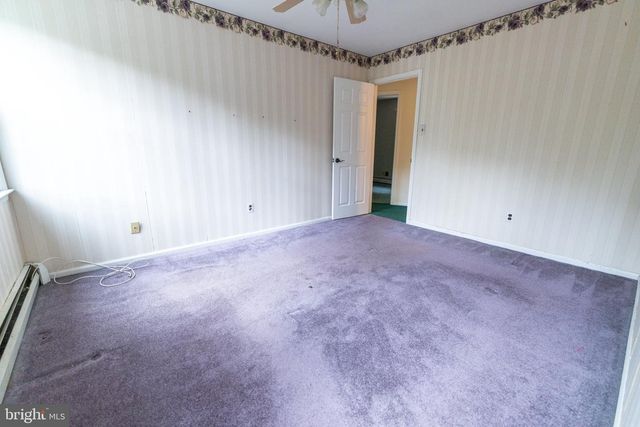 1141 SCHOOL HOUSE LN, West Chester, PA 19382