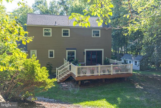 1141 SCHOOL HOUSE LN, West Chester, PA 19382