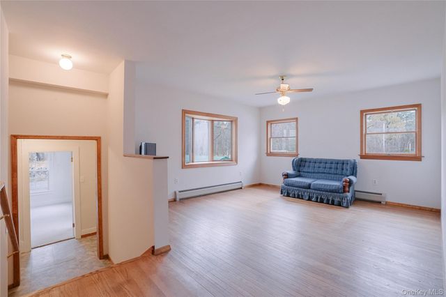 7 Halstein Lane, Ulster Park, NY 12487