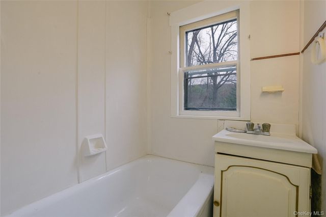 7 Halstein Lane, Ulster Park, NY 12487