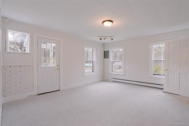 7 Halstein Lane, Ulster Park, NY 12487