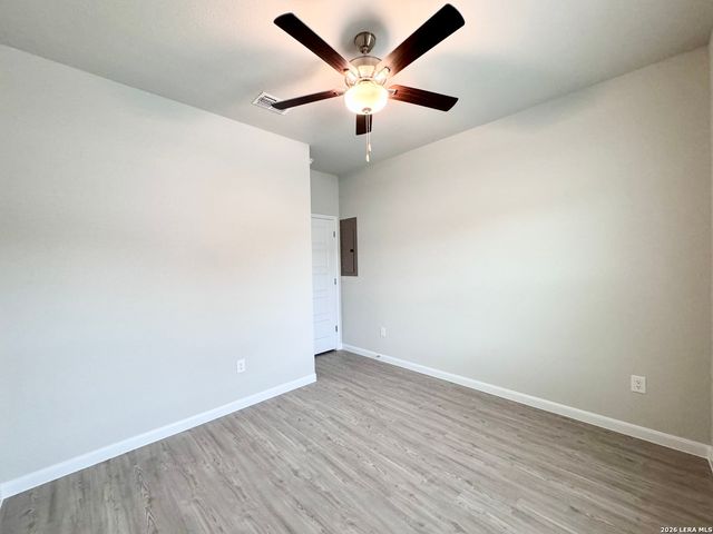 505 Hudson St, Seguin, TX 78155