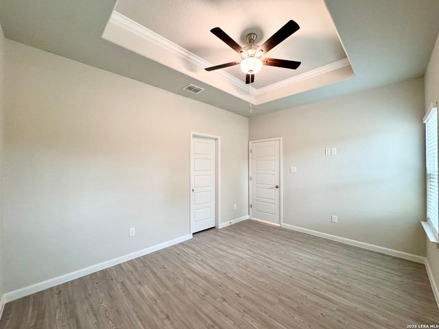 505 Hudson St, Seguin, TX 78155