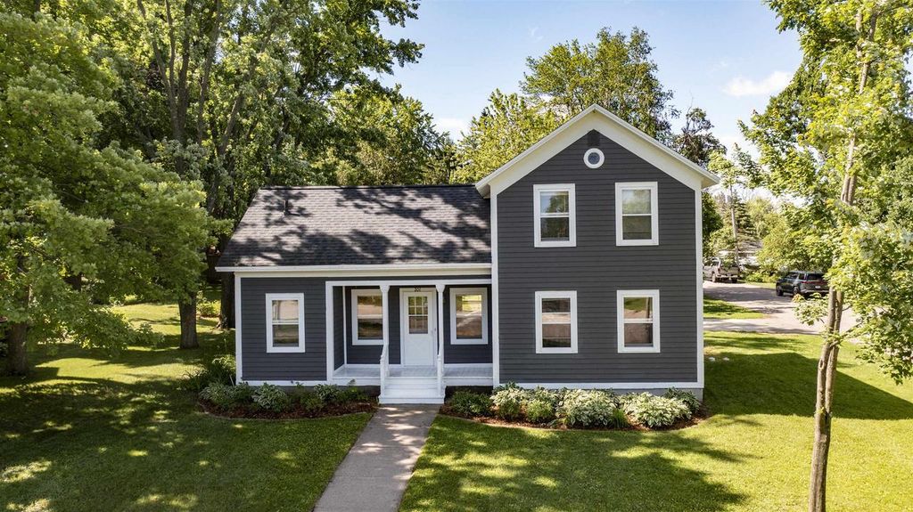 201 MILL STREET, Amherst, WI 54406