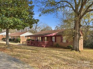 657 Echo Cove Lane, Charlotte, NC 28273