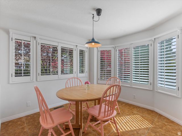1441 E HEATHERTON WAY, Murray, UT 84121