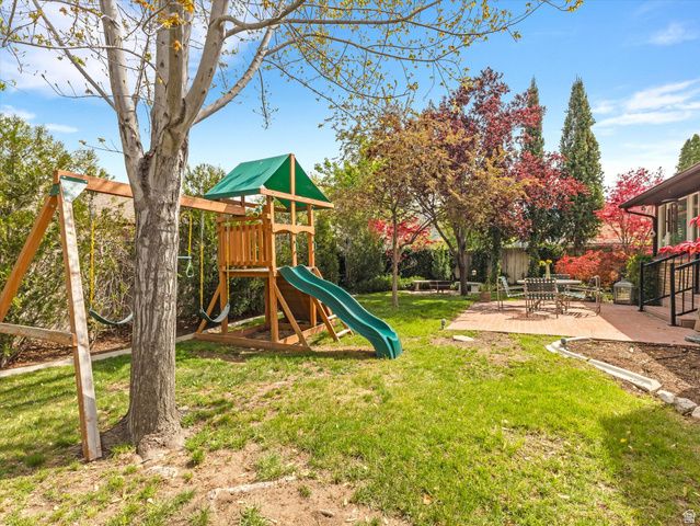 1441 E HEATHERTON WAY, Murray, UT 84121
