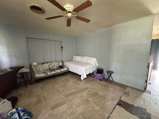 2002 N 15th Street, Mcalester, OK 74501