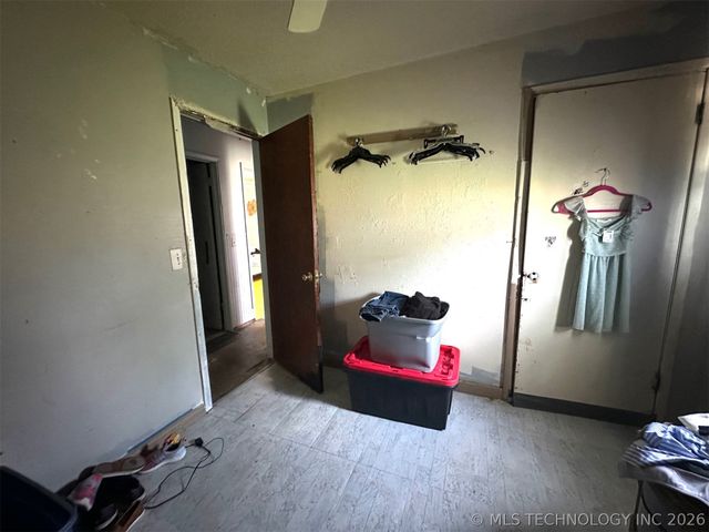 2002 N 15th Street, Mcalester, OK 74501
