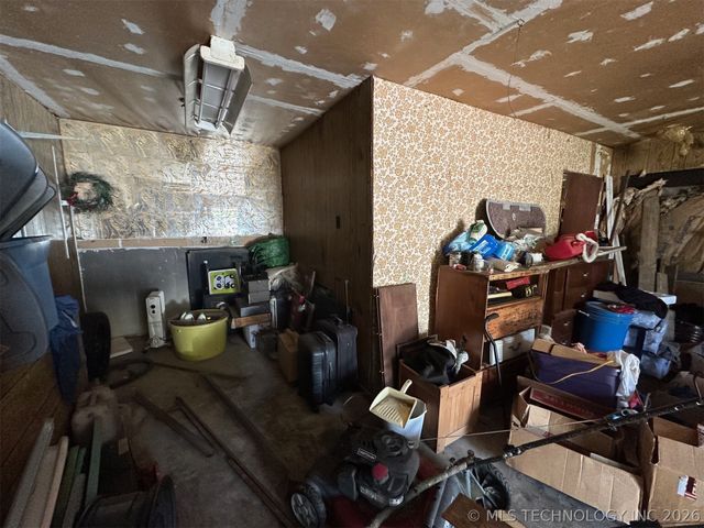 2002 N 15th Street, Mcalester, OK 74501
