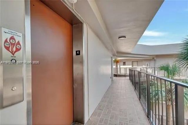 8760 SW 133rd Ave Rd 210, Miami, FL 33183