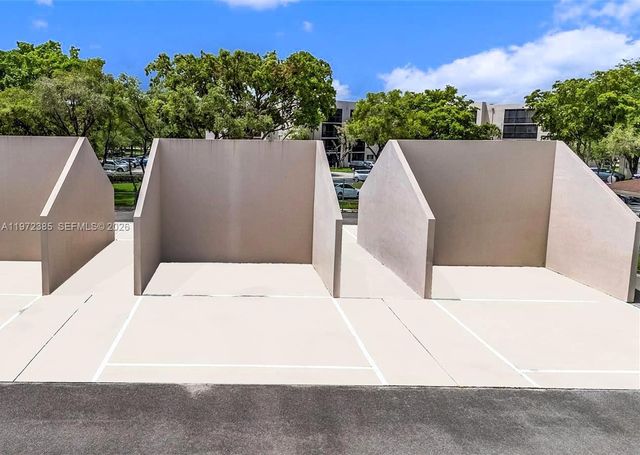 8760 SW 133rd Ave Rd 210, Miami, FL 33183