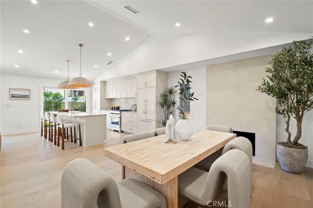 20852 Farnsworth Lane, Huntington Beach, CA 92646