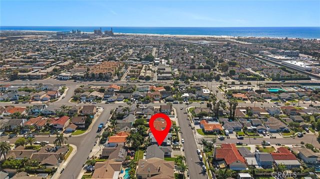 20852 Farnsworth Lane, Huntington Beach, CA 92646