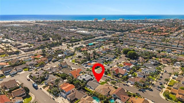 20852 Farnsworth Lane, Huntington Beach, CA 92646