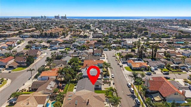 20852 Farnsworth Lane, Huntington Beach, CA 92646