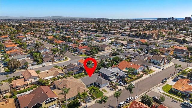 20852 Farnsworth Lane, Huntington Beach, CA 92646