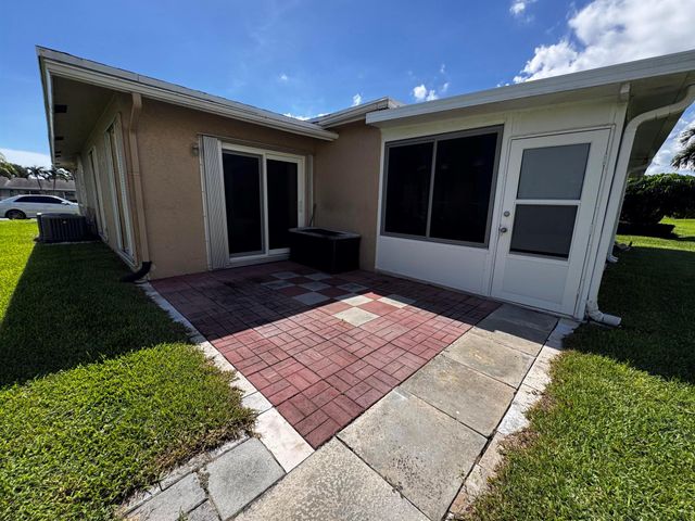 2521 Red Hibiscus Blvd 32-D, Delray Beach, FL 33445
