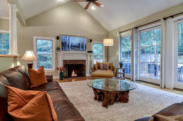 35 Johnson Drive, Holliston, MA 01746