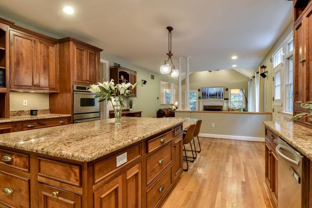 35 Johnson Drive, Holliston, MA 01746