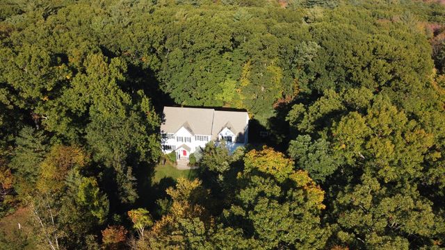 35 Johnson Drive, Holliston, MA 01746
