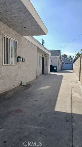 456 E Market, Long Beach, CA 90805